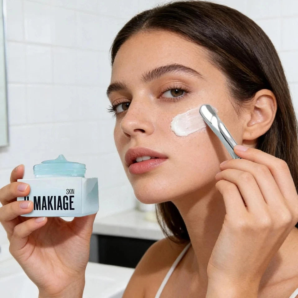 IL MAKIAGE Skin Hydration Moisturizing Face Cream with Applicator – Lightweight Glow Cream